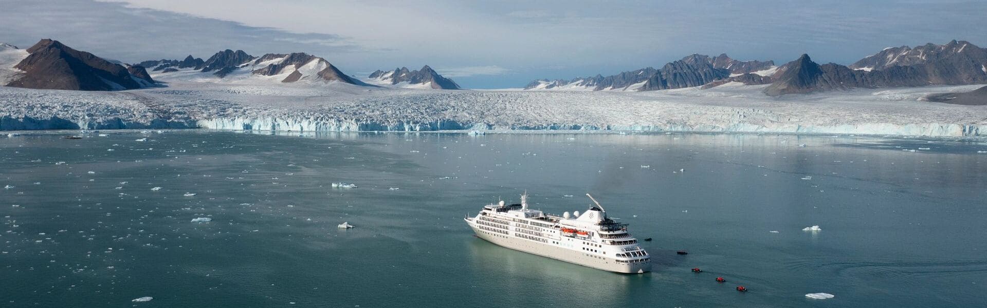 Silver Cloud in Lilliehöökbreen, Svalbard, Norway - Hero Image